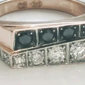 Перстень бриллианты