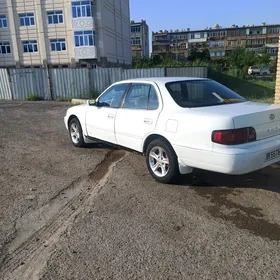 Toyota Camry 1996