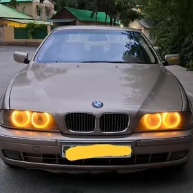 BMW E39 1999