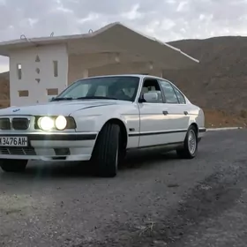 BMW E34 1988
