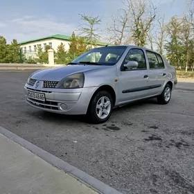 Renault Clio 2004