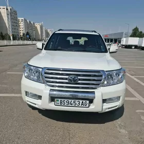 Toyota Land Cruiser 2010