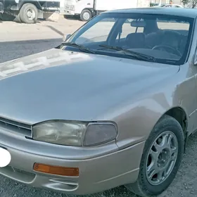 Toyota Camry 1993