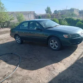 Toyota Camry 2001