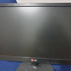 LG LED 19 monitor