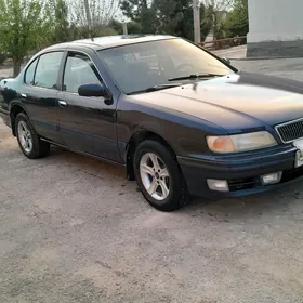 Nissan Cefiro 1995