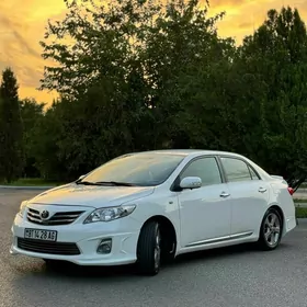 Toyota Corolla 2013