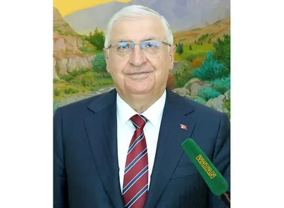 Türkmenistanyň Döwlet howpsuzlyk geňeşiniň sekretary Türkiýäniň milli goranmak ministri bilen duşuşdy