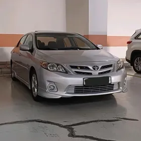 Toyota Corolla 2012