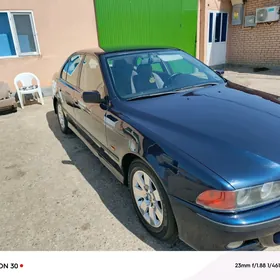 BMW E39 1998