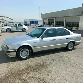 BMW 525 1992