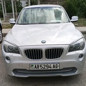 BMW X1 2012