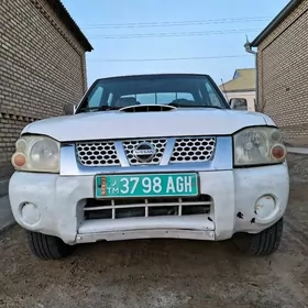 Nissan Navara 2011