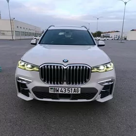 BMW X7 2020