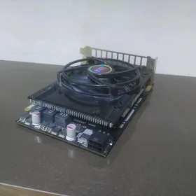 VGA GTX 550Ti 192bit