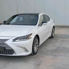 Lexus ES 350 2019