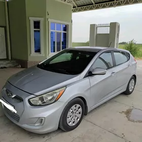 Hyundai Accent 2016