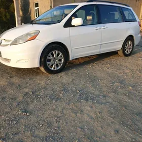 Toyota Sienna 2009