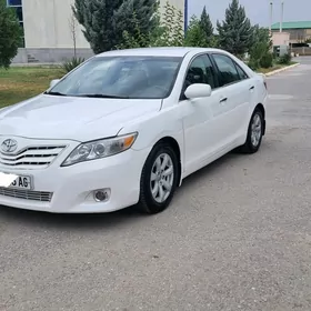 Toyota Camry 2011