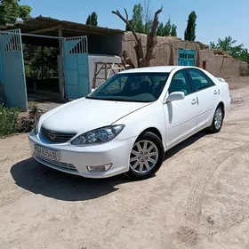 Toyota Camry 2005