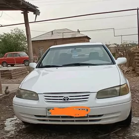 Toyota Camry 1997