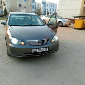 Toyota Camry 2003