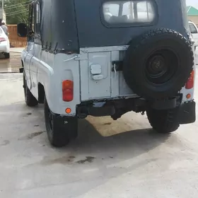 UAZ 469 1989