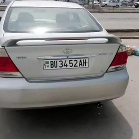 Toyota Camry 2005