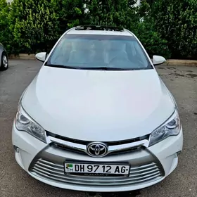 Toyota Camry 2016