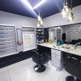 Satlyk salon Eyesinden