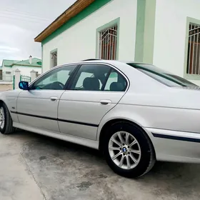 BMW E39 1999