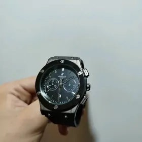 Hublot sagat / часы