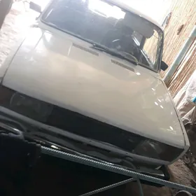 Lada 2105 1985