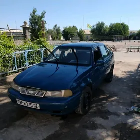 Daewoo Nexia 2000