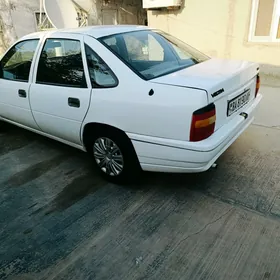 Opel Vectra 1990