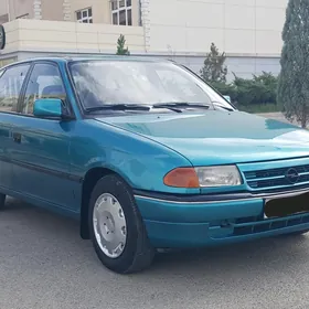 Opel Astra 1992