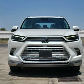 Toyota Grand Highlander 2023