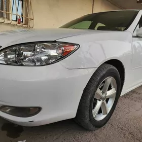 Toyota Camry 2004