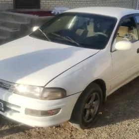 Toyota Carina 1993