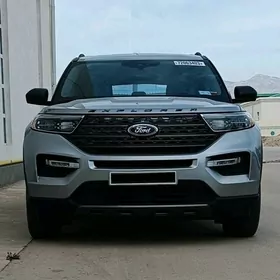 Ford Explorer 2022