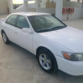 Toyota Camry 2000