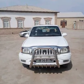 Toyota Tacoma 2003