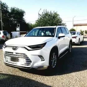 Toyota Grand Highlander 2024