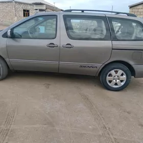 Toyota Sienna 1999