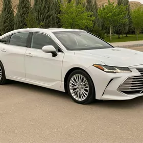 Toyota Avalon 2019