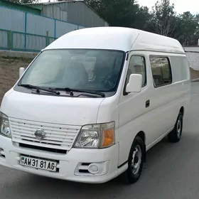 Nissan Urvan 2012