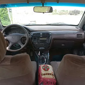 Toyota Carina 1996