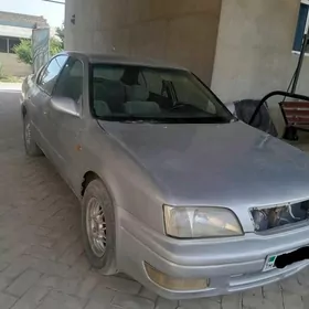 Toyota Vista 1996