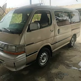 Toyota Hiace 1992