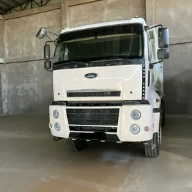 Ford Cargo 3535D 2014